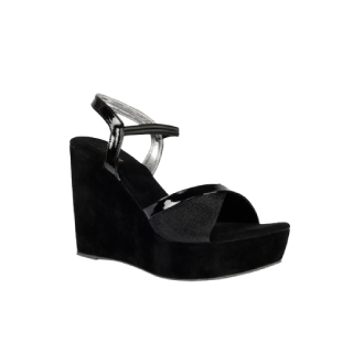 Buy Upto 40% Off On Women Black Solid Wedges