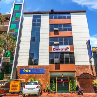All India Fab Domestic Hotels Offer : Flat Rs.500 off on all FabHotels