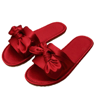 Buy women's slippers online at up to 60% off