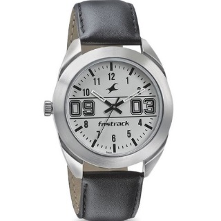 Fastrack 3175SL01 Analog Watch for Men just Rs.1450