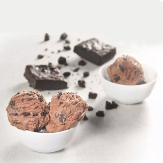 Flat 30% Off on Choco Brownie Fudge Tub (500ml) at Firangi Bake (Extra GP Cashback)