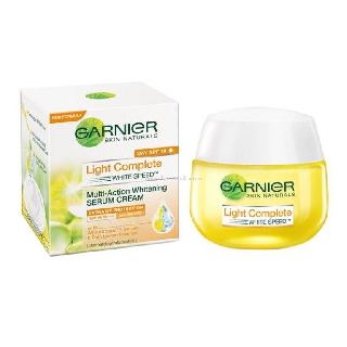 Buy  Garnier, Parachute & More Brand's Cosmetics at upto 60% Off