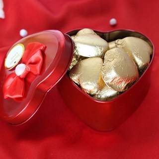 Order Heart Shape Chocolate @Just Rs.299