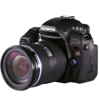 Great Deals on Cameras & Accessories - Upto 40% off