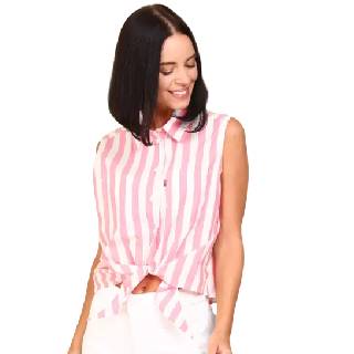 Upto 60% off on Levis Women Tops + GP Cashback