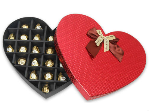 Red Heart Chocolate Gift Box