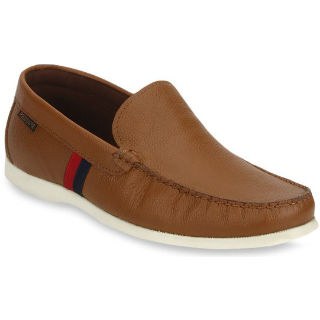 Upto 60% Off on Red Tape Men Casual Shoes