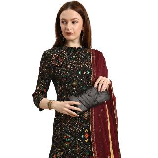 Myntra Women Kurtas Set Starting at Rs 699